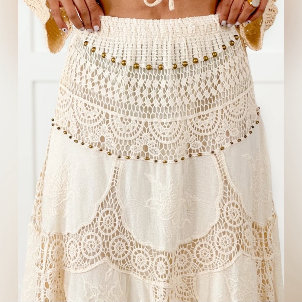 ONE LEFT POL Cream Crochet Knit Metallic Beaded Elastic Waist Maxi Skirt - Picture 4 of 8